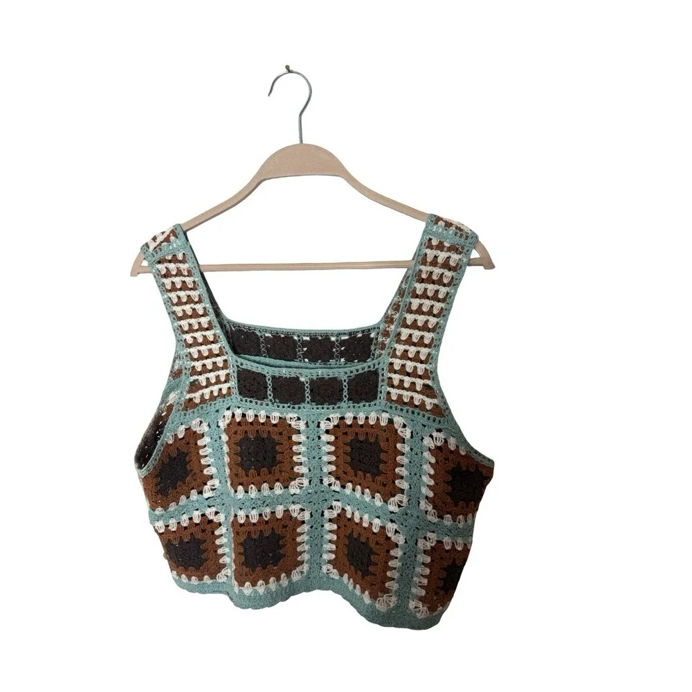 Ultra Pink granny square crochet cropped sweater top size large womens - Picture 2 of 2